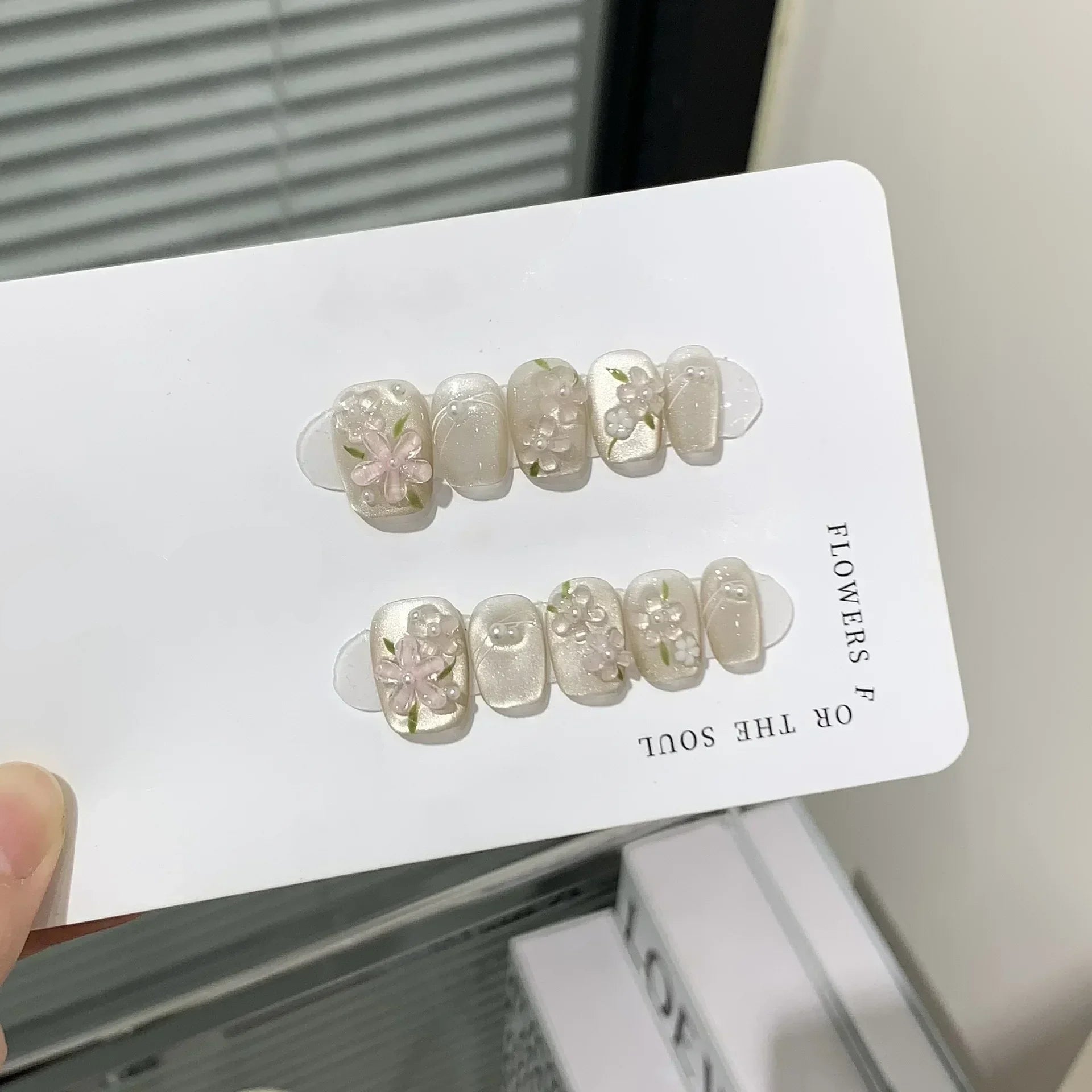 Floral White